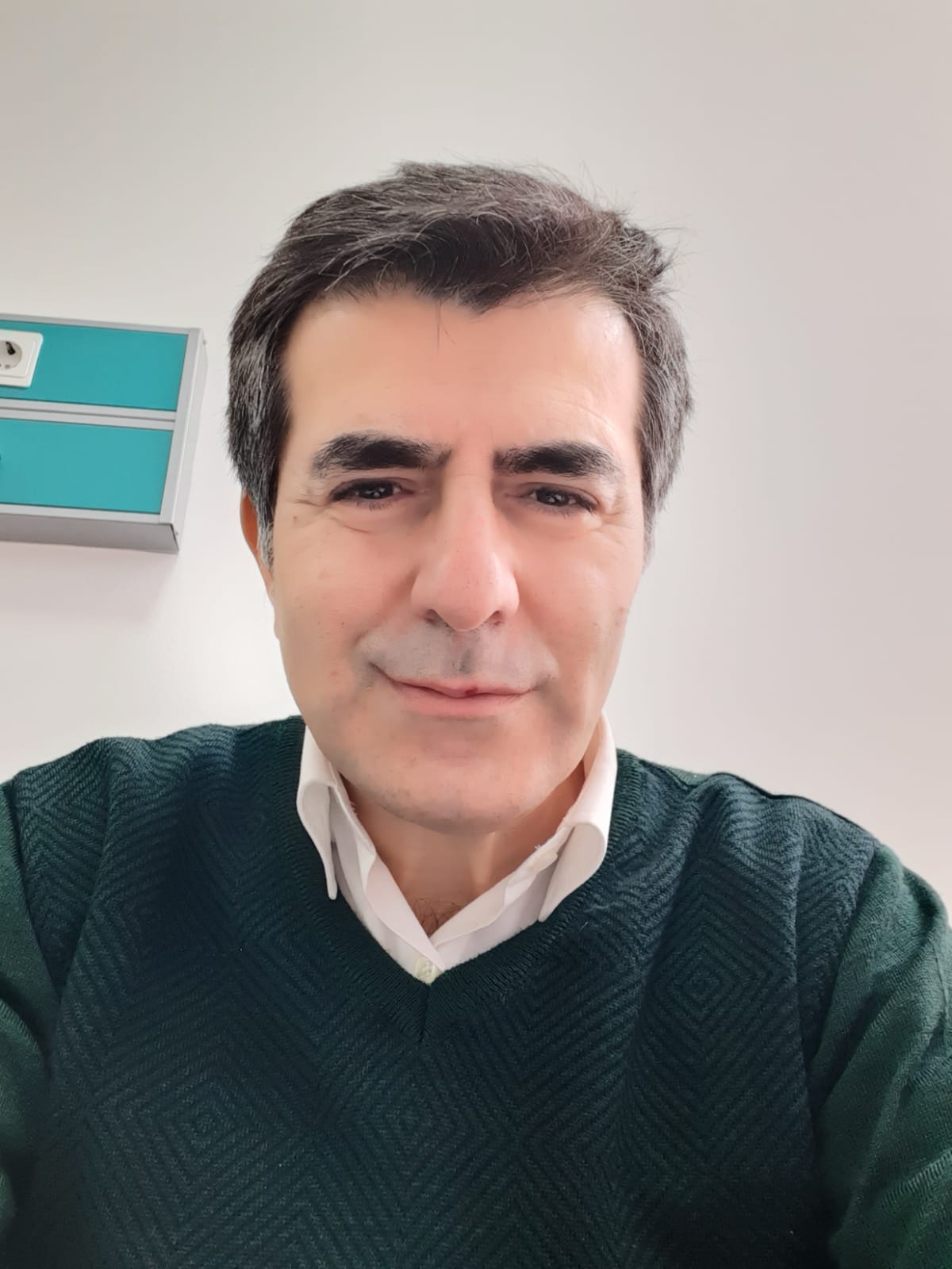 Prof. Dr. Yücel Üstündağ